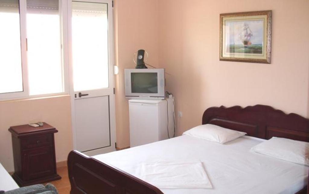 Di Vincenzo Inn Ulcinj Quarto foto